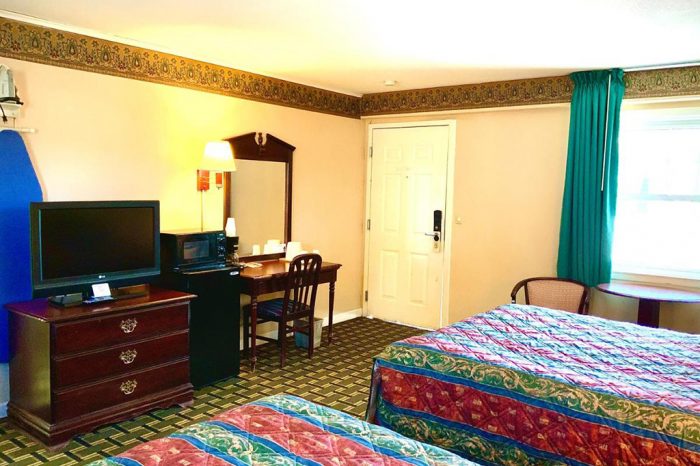 Hotels Lee MA, Hotels In The Berkshires, Motels Lee MA, Hotels In Lee MA, Hotels In The Berkshires, Motels In Lee MA, Pilgrim Inn Lee MA Hotels